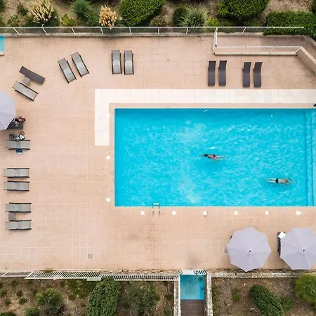 Bastide Le Grimaud Estello شقة